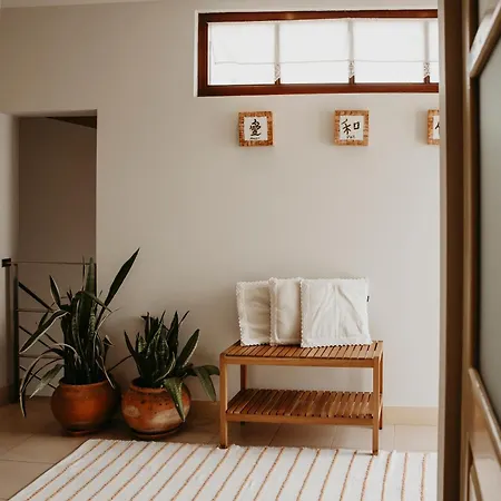 Casa Do Sorrio - Slow Down, Live Now *