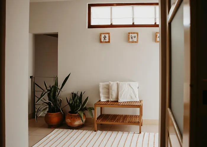 Casa Do Sorrio - Slow Down, Live Now *