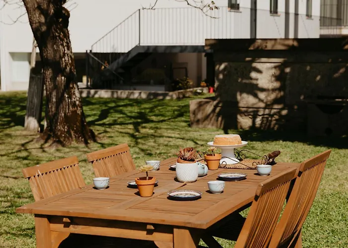 Casa Do Sorrio - Slow Down, Live Now *