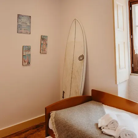 Casa Do Sorrio - Slow Down, Live Now