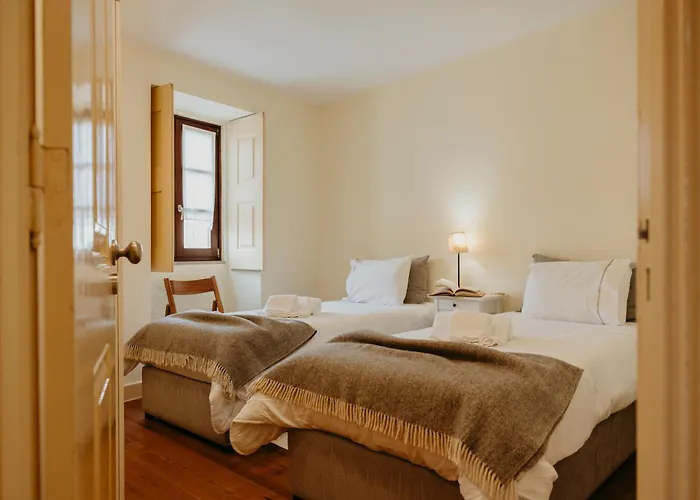 Casa Do Sorrio - Slow Down, Live Now *